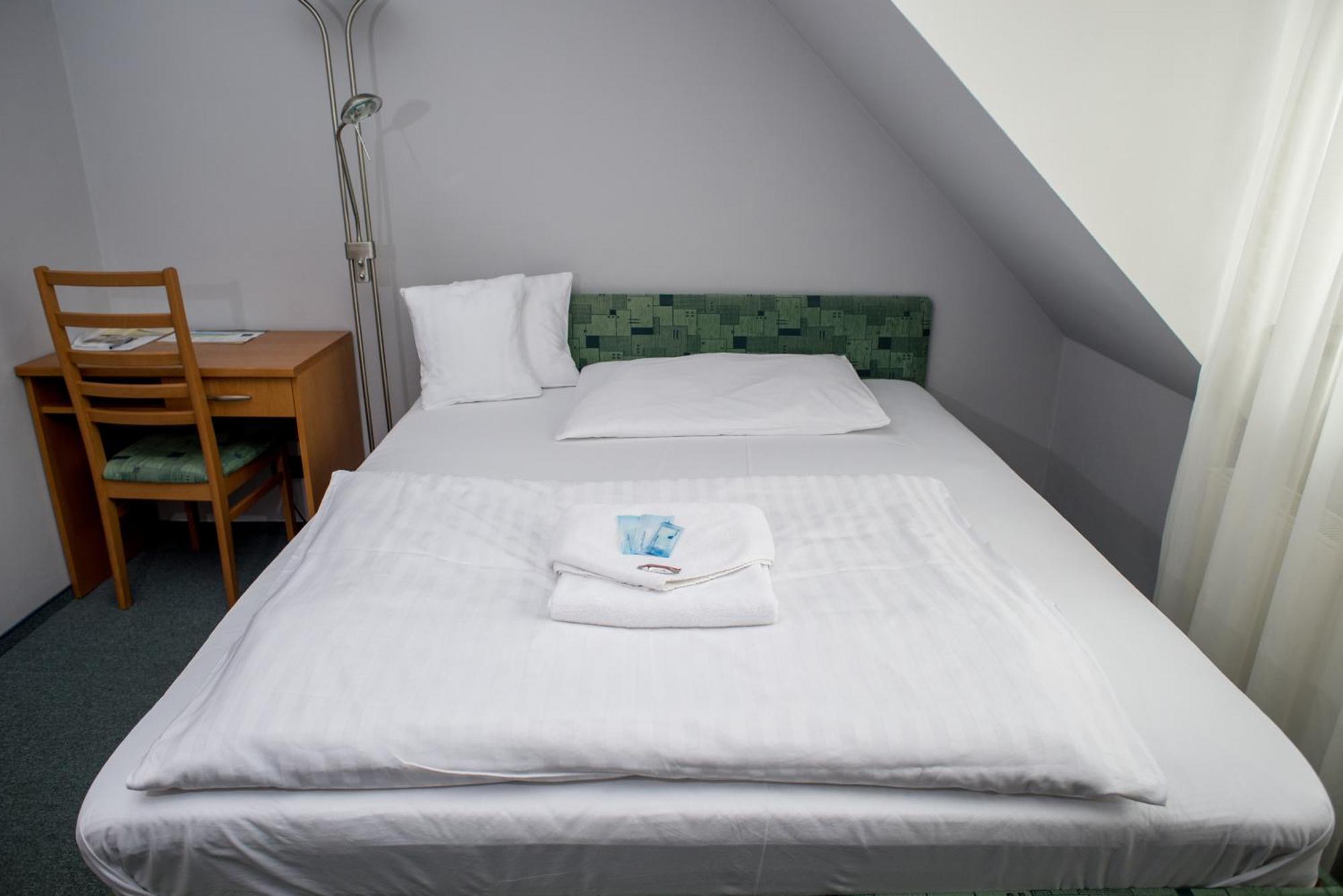 Hotel U Crliku Tetčice Cameră foto