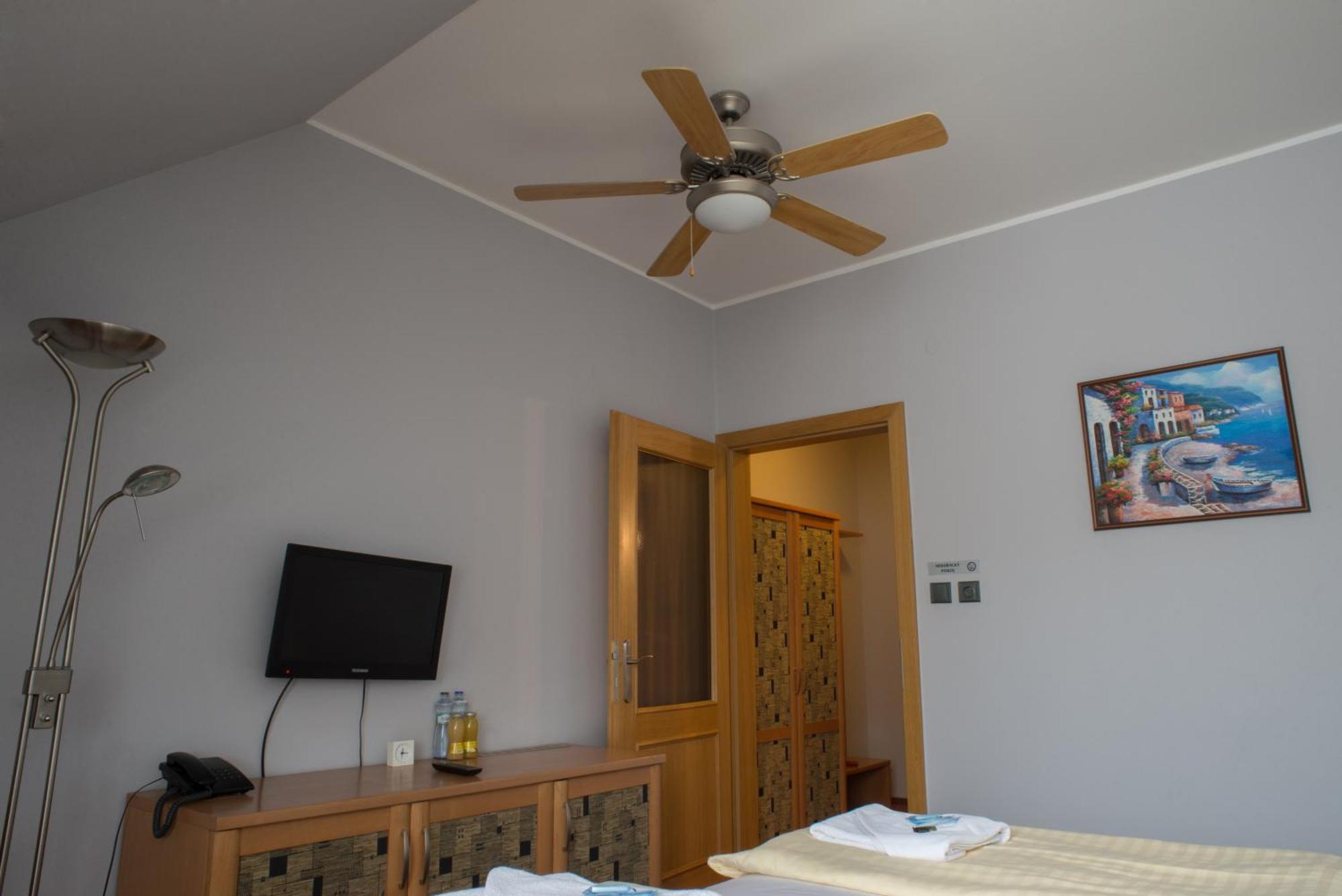 Hotel U Crliku Tetčice Cameră foto
